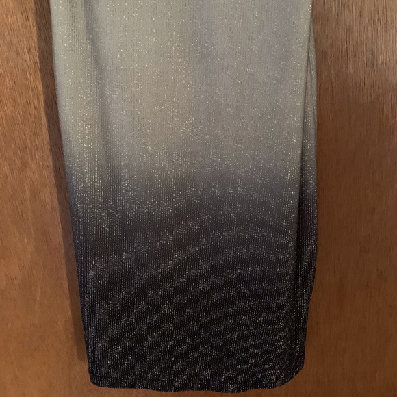 Midi, Ombré colored, sparkly dress - Picture 7 of 7